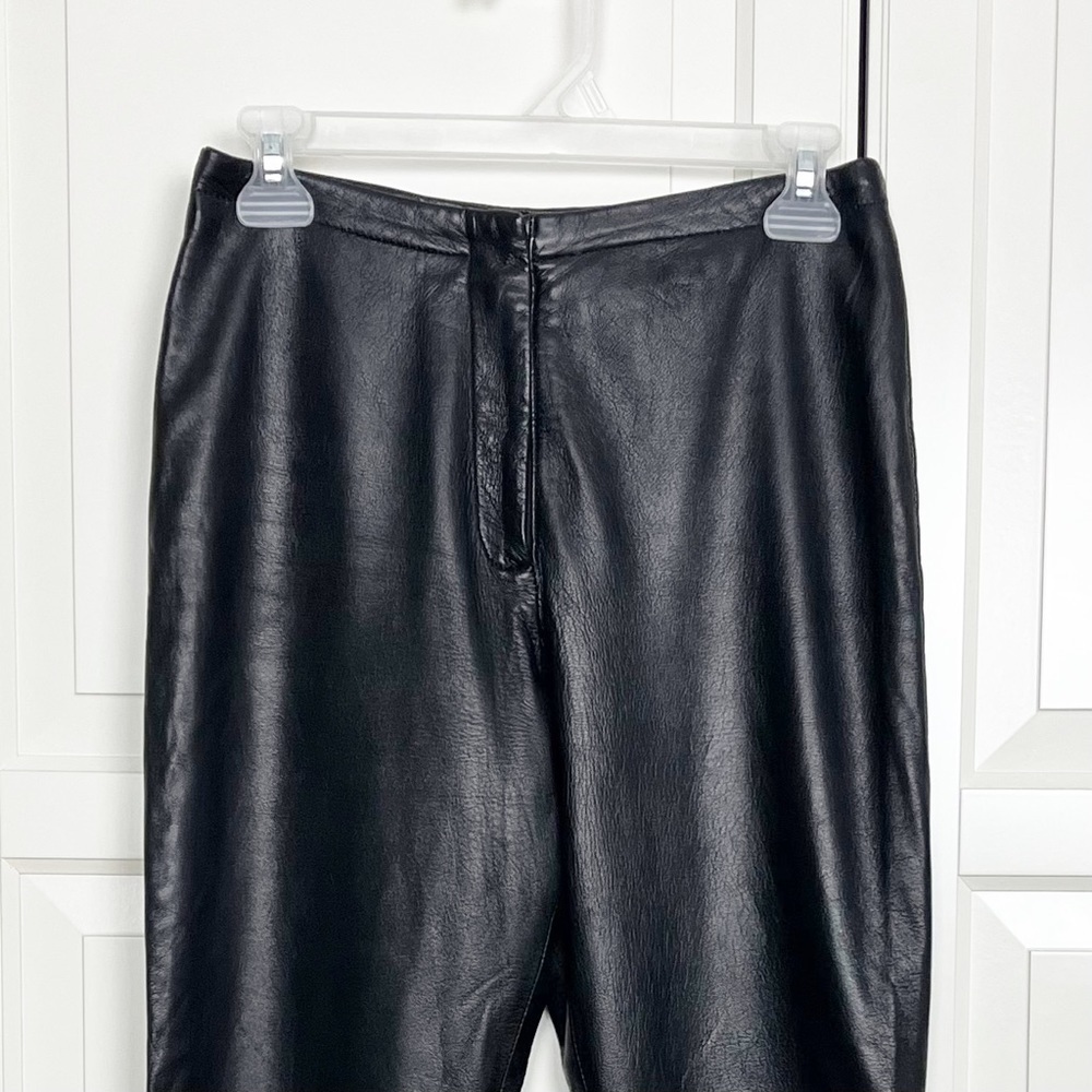 Danier | Gorgeous  Danier High Waisted Leather Pants Made in Canada Size 2